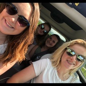 Meet your Posher, Morgan